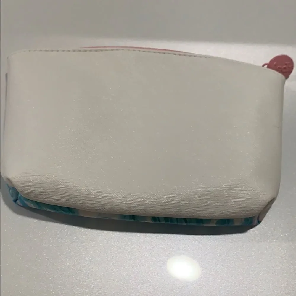 🎉last deal 🎉Makeup bag